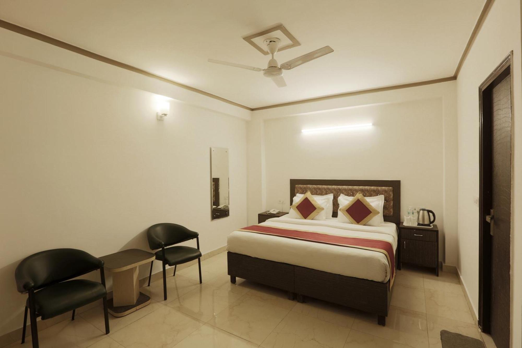 Hotel The Ocean Near Igi Airport Neu-Delhi Exterior foto
