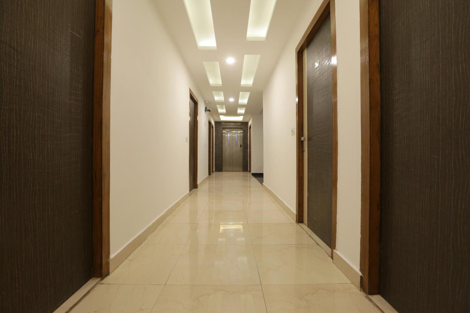 Hotel The Ocean Near Igi Airport Neu-Delhi Exterior foto